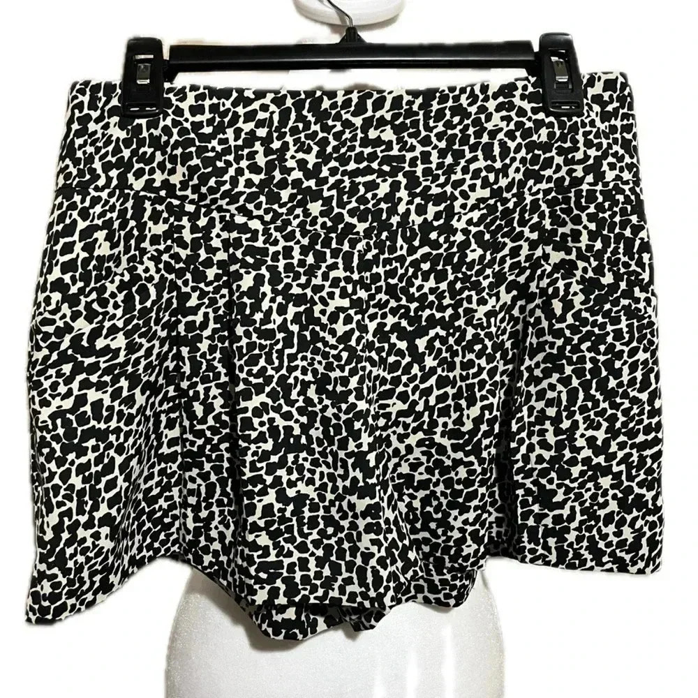 Loft animal print size zip shorts size 4